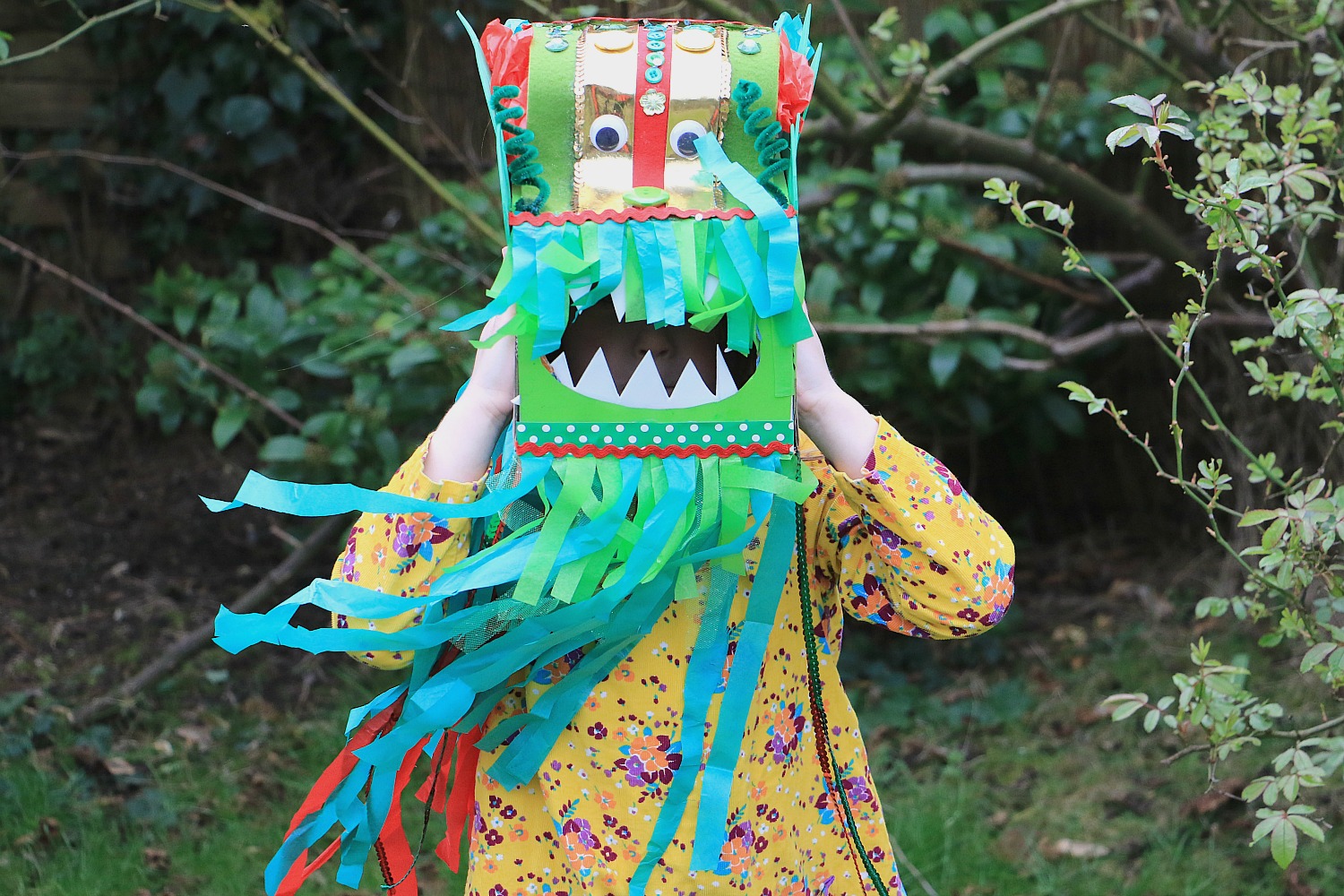 how-to-make-a-chinese-dragon-mask-bostikblogger-podcast